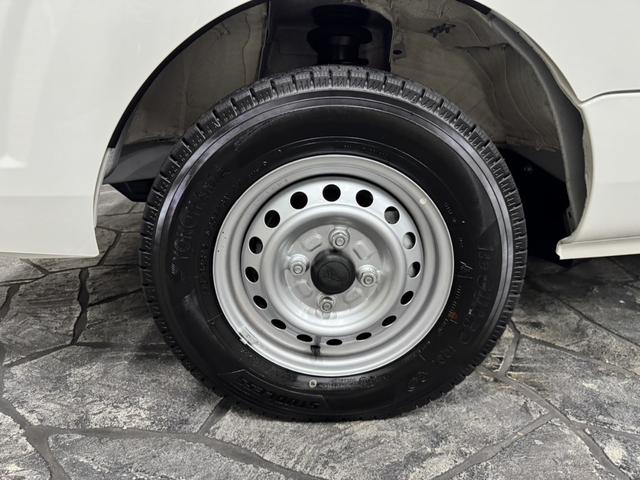 スタッドレスタイヤ付き！ノーマルタイヤは有りません！