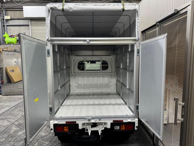 ハイゼットトラック スタンダード CVT・スマアシ・スマートキー・プッシュスタート・パワーウィンドウ・電動格納ミラー・ドラレコ・アルミパネル宅配仕様・幌付き・鍵付きハンドル・観音扉・カマチ脱着可能・アイドリングストップ・幌高2500(20枚目)