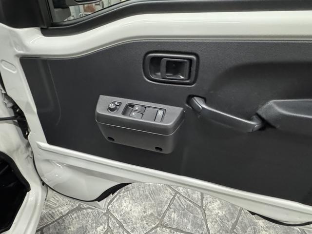 ハイゼットトラック スタンダード CVT・スマアシ・スマートキー・プッシュスタート・パワーウィンドウ・電動格納ミラー・ドラレコ・アルミパネル宅配仕様・幌付き・鍵付きハンドル・観音扉・カマチ脱着可能・アイドリングストップ・幌高2500(39枚目)