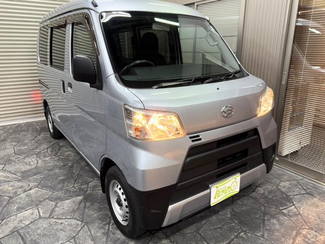 ハイゼットカーゴ ＤＸ　４ＡＴ・キーレス・パワーウィンドウ・エアバック・ワンセグ・ナビ・ＥＴＣ・両側スライドドア・アイドリングストップ（12枚目）