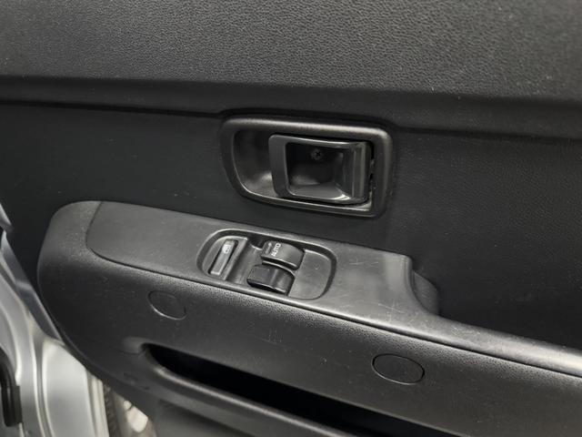 ハイゼットカーゴ ＤＸ　４ＡＴ・キーレス・パワーウィンドウ・エアバック・ワンセグ・ナビ・ＥＴＣ・両側スライドドア・アイドリングストップ（31枚目）