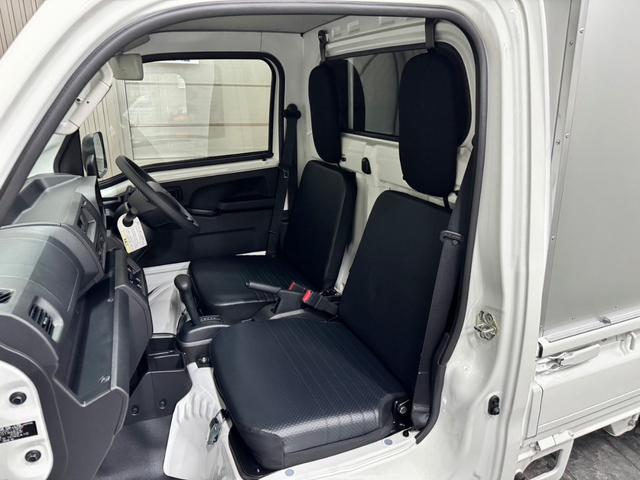 ハイゼットトラック スタンダード　ＣＶＴ・スマアシ・エアコン・パワステ・Ｗエアバック・アイドリングストップ・リアセンサー・カーテン幌仕様・幌高２５００（42枚目）