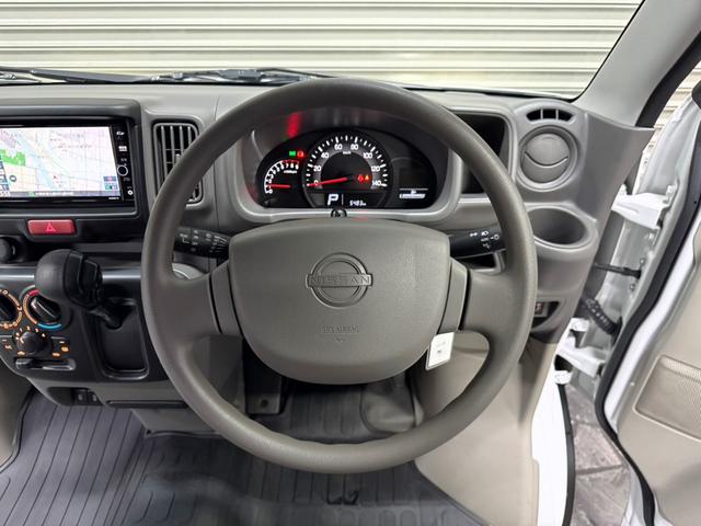 クリッパーバン ＤＸ　ＧＬパッケージ　ＣＶＴ・キーレス・パワーウィンドウ・Ｗエアバック・フルセグ・ナビ・バックカメラ・ＥＴＣ・ドラレコ・ＬＥＤヘッドライト・衝突被害軽減ブレーキ・リアセンサー・車線逸脱警報装置（32枚目）