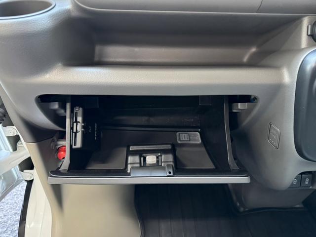 クリッパーバン ＤＸ　ＧＬパッケージ　ＣＶＴ・キーレス・パワーウィンドウ・Ｗエアバック・フルセグ・ナビ・バックカメラ・ＥＴＣ・ドラレコ・ＬＥＤヘッドライト・衝突被害軽減ブレーキ・リアセンサー・車線逸脱警報装置（35枚目）