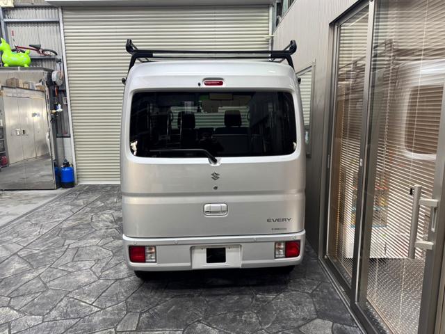 エブリイ PC 4AT・キーレス・パワーウィンドウ・電動格納ミラー・フルセグ・8インチナビ・バックカメラ・ETC・ドラレコ・衝突被害軽減ブレーキ・リアセンサー・車線逸脱警報装置付き(8枚目)