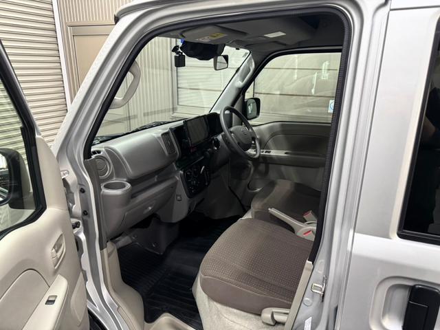 エブリイ PC 4AT・キーレス・パワーウィンドウ・電動格納ミラー・フルセグ・8インチナビ・バックカメラ・ETC・ドラレコ・衝突被害軽減ブレーキ・リアセンサー・車線逸脱警報装置付き(26枚目)