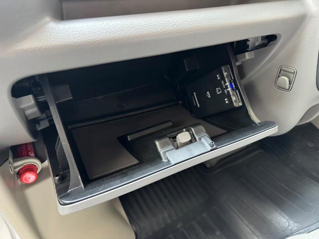 エブリイ PC 4AT・キーレス・パワーウィンドウ・電動格納ミラー・フルセグ・8インチナビ・バックカメラ・ETC・ドラレコ・衝突被害軽減ブレーキ・リアセンサー・車線逸脱警報装置付き(39枚目)