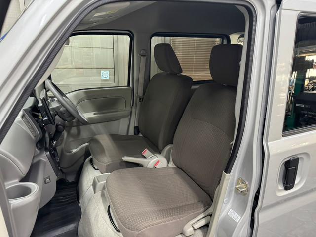エブリイ PC 4AT・キーレス・パワーウィンドウ・電動格納ミラー・フルセグ・8インチナビ・バックカメラ・ETC・ドラレコ・衝突被害軽減ブレーキ・リアセンサー・車線逸脱警報装置付き(41枚目)