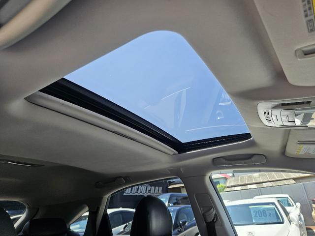 ＲＸ ＲＸ４５０ｈ　バージョンＬ　３眼ＬＥＤヘッドライト　ＬＥＤテールランプ　シーケンシャルウインカー　フルセグＴＶ　Ｂｌｕｅｔｏｏｔｈオーディオ　ＥＴＣ　バックカメラ　サイドカメラ（32枚目）