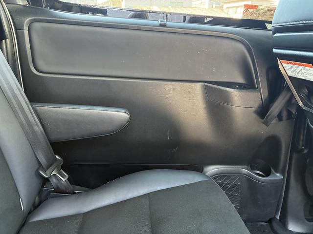 ノア ハイブリッドＳｉ　ダブルバイビー　カロッツェリア　１０インチナビ　１３インチフリップダウンモニター　ＥＴＣ　両側パワースライドドア　Ｂｌｕｅｔｏｏｔｈオーディオ　レーダー探知機　コーナーセンサー　ドライブレコーダー　シートヒーター（22枚目）