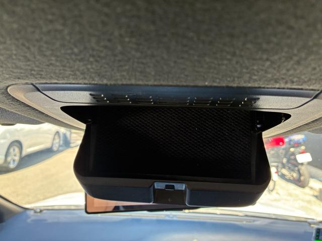 ノア ハイブリッドＳｉ　ダブルバイビー　カロッツェリア　１０インチナビ　１３インチフリップダウンモニター　ＥＴＣ　両側パワースライドドア　Ｂｌｕｅｔｏｏｔｈオーディオ　レーダー探知機　コーナーセンサー　ドライブレコーダー　シートヒーター（57枚目）