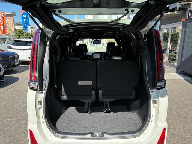 ノア ハイブリッドＳｉ　ダブルバイビー　カロッツェリア　１０インチナビ　１３インチフリップダウンモニター　ＥＴＣ　両側パワースライドドア　Ｂｌｕｅｔｏｏｔｈオーディオ　レーダー探知機　コーナーセンサー　ドライブレコーダー　シートヒーター（61枚目）