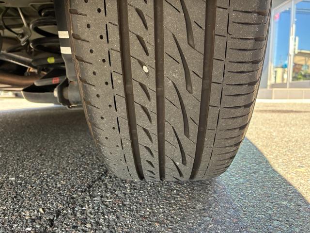 ノア ハイブリッドＳｉ　ダブルバイビー　カロッツェリア　１０インチナビ　１３インチフリップダウンモニター　ＥＴＣ　両側パワースライドドア　Ｂｌｕｅｔｏｏｔｈオーディオ　レーダー探知機　コーナーセンサー　ドライブレコーダー　シートヒーター（68枚目）