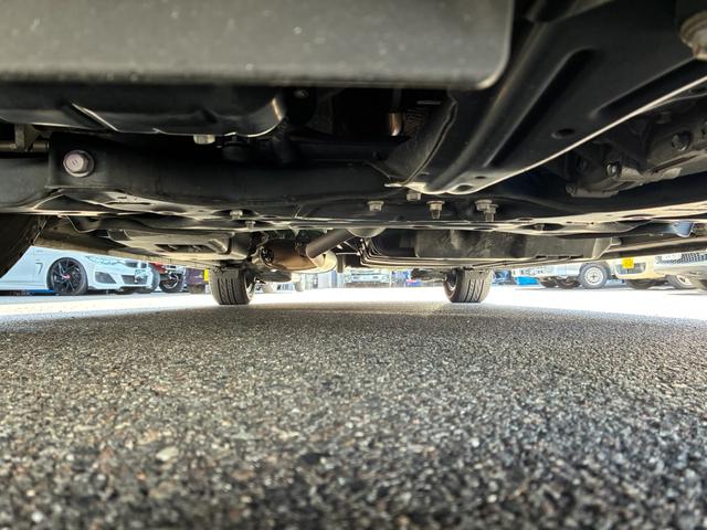 ノア ハイブリッドＳｉ　ダブルバイビー　カロッツェリア　１０インチナビ　１３インチフリップダウンモニター　ＥＴＣ　両側パワースライドドア　Ｂｌｕｅｔｏｏｔｈオーディオ　レーダー探知機　コーナーセンサー　ドライブレコーダー　シートヒーター（72枚目）