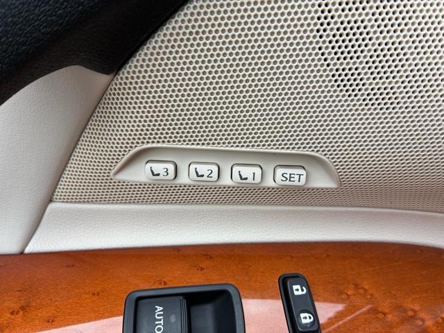IS IS250C バージョンL 3眼LEDヘッドライト Bluetoothオーディオ パワーシート クルーズコントロール バックカメラ シートヒーター&ベンチレーション DVD再生 ETC シーケンシャルウインカー スピンドルグリル(39枚目)