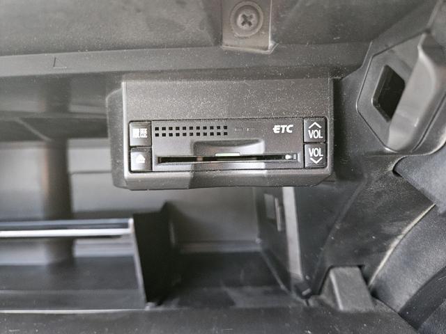 ＣＴ ＣＴ２００ｈ　バージョンＬ　３眼ＬＥＤヘッドライト　電動サンルーフ　シーケンシャルウインカー　パワーシート　シートヒーター　クルーズコントロール　ＥＴＣ　サンルーフ　Ｂｌｕｅｔｏｏｔｈ　バックカメラ　革シート　クリアランスソナー（38枚目）