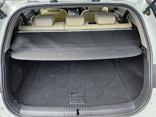 ＣＴ ＣＴ２００ｈ　バージョンＬ　３眼ＬＥＤヘッドライト　電動サンルーフ　シーケンシャルウインカー　パワーシート　シートヒーター　クルーズコントロール　ＥＴＣ　サンルーフ　Ｂｌｕｅｔｏｏｔｈ　バックカメラ　革シート　クリアランスソナー（46枚目）