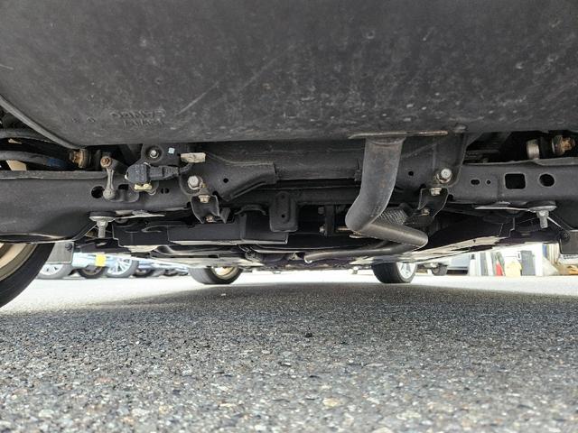 ＣＴ ＣＴ２００ｈ　バージョンＬ　３眼ＬＥＤヘッドライト　電動サンルーフ　シーケンシャルウインカー　パワーシート　シートヒーター　クルーズコントロール　ＥＴＣ　サンルーフ　Ｂｌｕｅｔｏｏｔｈ　バックカメラ　革シート　クリアランスソナー（55枚目）