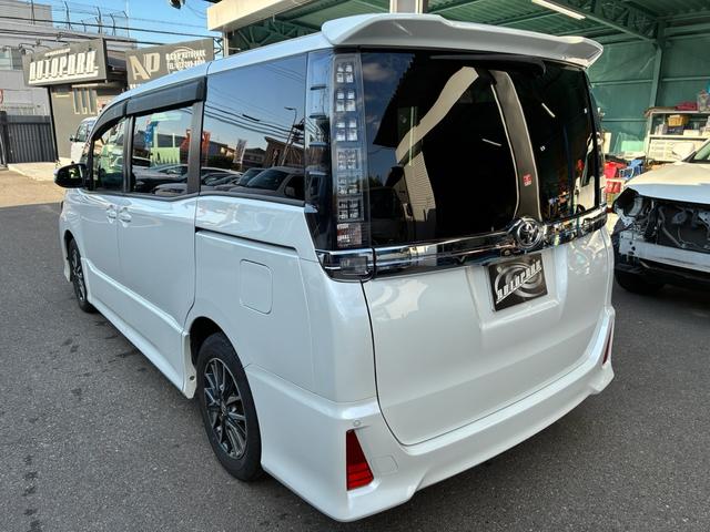 ヴォクシー ZS アルパイン11インチナビ ドライブレコーダー 16インチアルミホイール 両側電動パワースライドドア Bluetooth ミラー型GPSレーダー探知機 バックカメラ コーナーセンサーETC(3枚目)