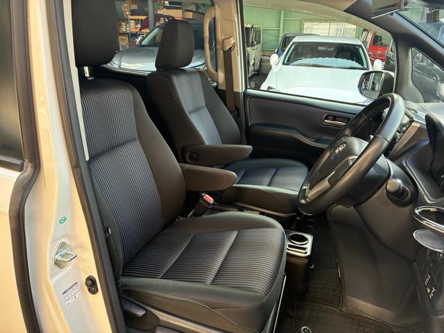 ヴォクシー ZS アルパイン11インチナビ ドライブレコーダー 16インチアルミホイール 両側電動パワースライドドア Bluetooth ミラー型GPSレーダー探知機 バックカメラ コーナーセンサーETC(17枚目)