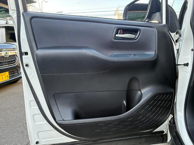 ヴォクシー ZS アルパイン11インチナビ ドライブレコーダー 16インチアルミホイール 両側電動パワースライドドア Bluetooth ミラー型GPSレーダー探知機 バックカメラ コーナーセンサーETC(39枚目)