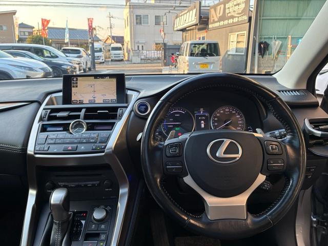 NX NX300h Iパッケージ レザーシートヒーター&クーラー パノラマルーフ 3眼LEDヘッドライト パワーバックドア RAYS20AW(19枚目)