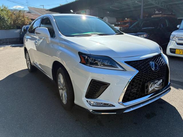 RX RX450h バージョンL 3眼LEDヘッドライト シーケンシャルウインカー Bluetoothオーディオ クルーズコントロール バックカメラ ETC パワーバックドア パワーバックドア サンルーフ 革シート(7枚目)