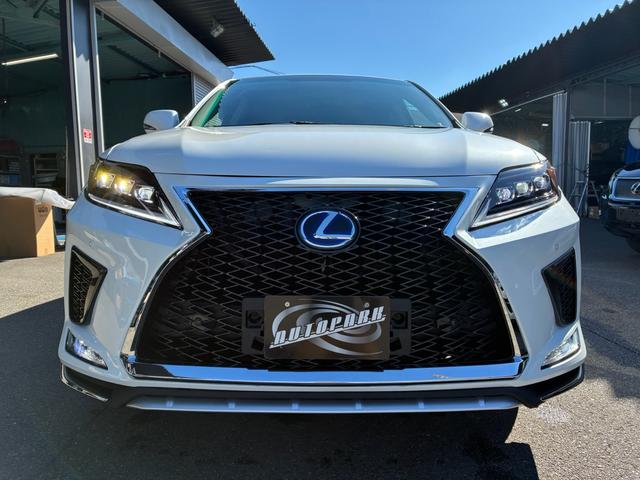 RX RX450h バージョンL 3眼LEDヘッドライト シーケンシャルウインカー Bluetoothオーディオ クルーズコントロール バックカメラ ETC パワーバックドア パワーバックドア サンルーフ 革シート(9枚目)