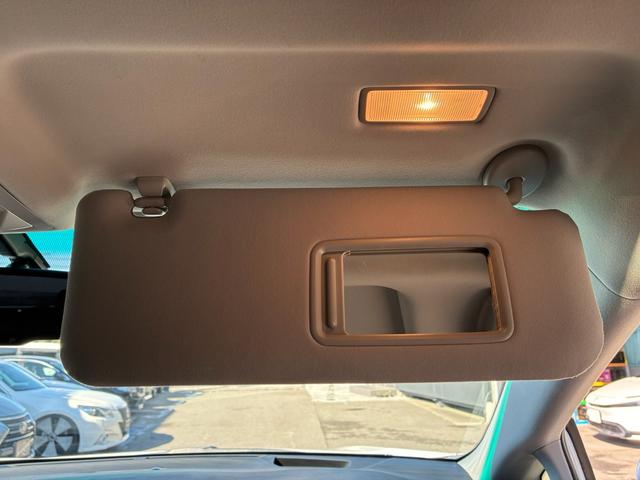 RX RX450h バージョンL 3眼LEDヘッドライト シーケンシャルウインカー Bluetoothオーディオ クルーズコントロール バックカメラ ETC パワーバックドア パワーバックドア サンルーフ 革シート(30枚目)