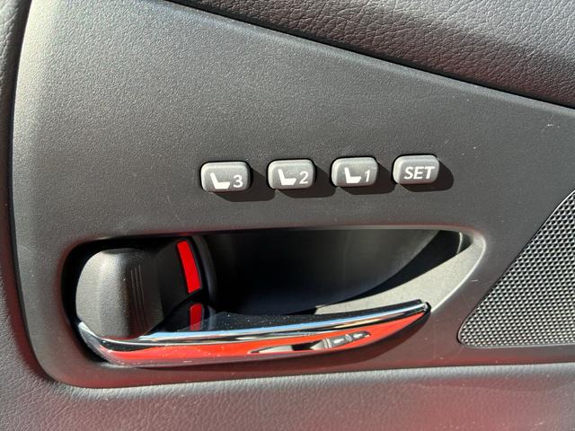 RX RX450h バージョンL 3眼LEDヘッドライト シーケンシャルウインカー Bluetoothオーディオ クルーズコントロール バックカメラ ETC パワーバックドア パワーバックドア サンルーフ 革シート(43枚目)