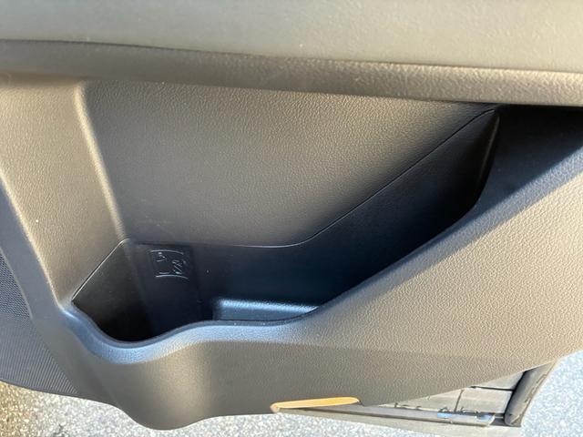 RX RX450h バージョンL 3眼LEDヘッドライト シーケンシャルウインカー Bluetoothオーディオ クルーズコントロール バックカメラ ETC パワーバックドア パワーバックドア サンルーフ 革シート(51枚目)