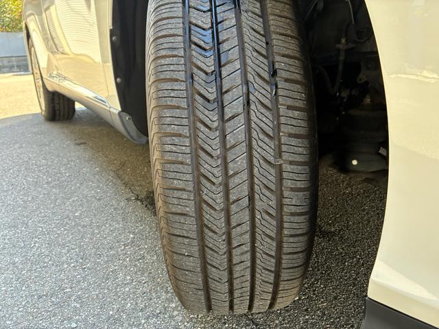 RX RX450h バージョンL 3眼LEDヘッドライト シーケンシャルウインカー Bluetoothオーディオ クルーズコントロール バックカメラ ETC パワーバックドア パワーバックドア サンルーフ 革シート(67枚目)