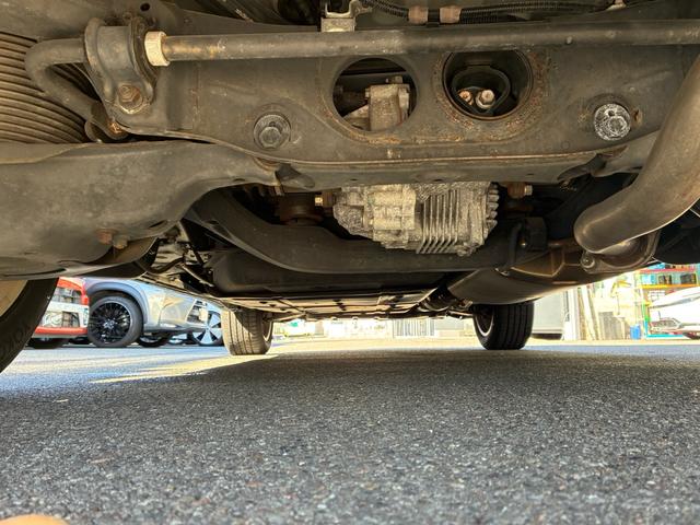 RX RX450h バージョンL 3眼LEDヘッドライト シーケンシャルウインカー Bluetoothオーディオ クルーズコントロール バックカメラ ETC パワーバックドア パワーバックドア サンルーフ 革シート(69枚目)