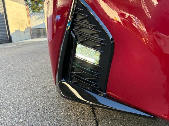 IS IS250C バージョンL 30Fスポーツ仕様3眼LEDヘッドライト 赤白コンビレザー 19AWローダウン 電動オープンルーフブラックアウト(18枚目)