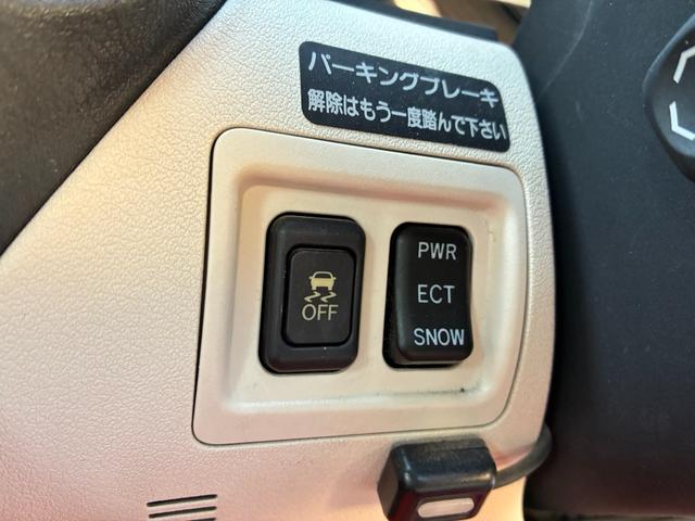 IS IS250C バージョンL 30Fスポーツ仕様3眼LEDヘッドライト 赤白コンビレザー 19AWローダウン 電動オープンルーフブラックアウト(38枚目)