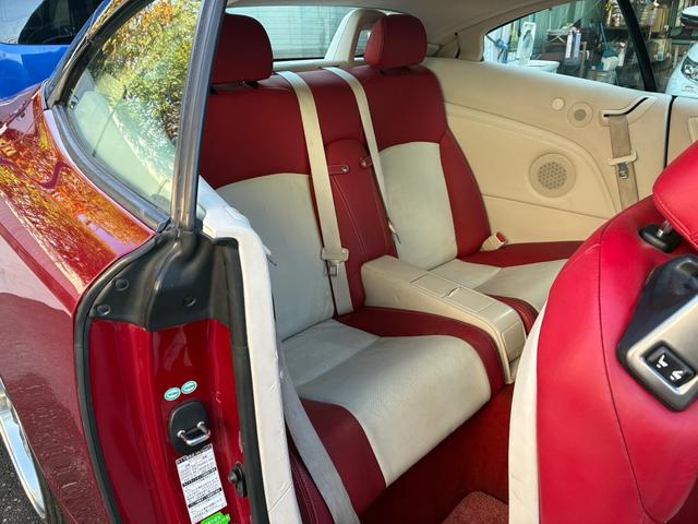 IS IS250C バージョンL 30Fスポーツ仕様3眼LEDヘッドライト 赤白コンビレザー 19AWローダウン 電動オープンルーフブラックアウト(55枚目)