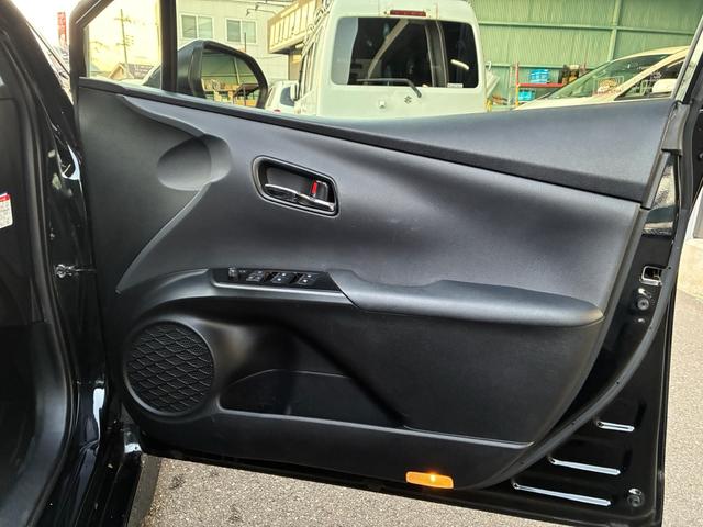 プリウス S ユーザー買取車 19インチAW モデリスタエアロ ローダウン フルセグTV Bluetoothオーディオ バックカメラ(15枚目)