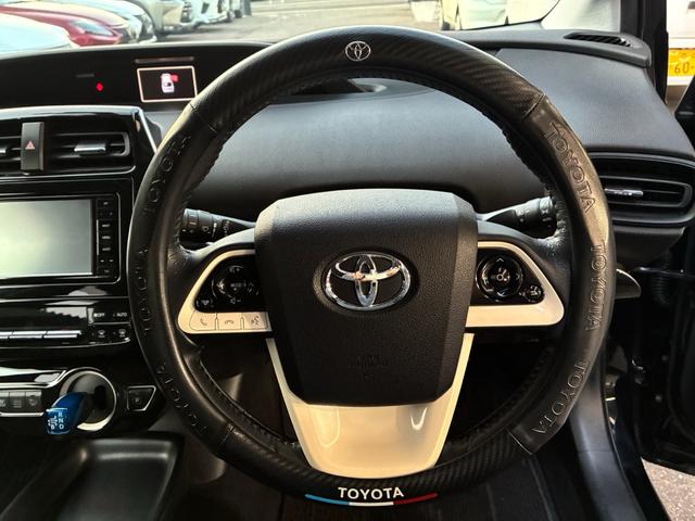 プリウス S ユーザー買取車 19インチAW モデリスタエアロ ローダウン フルセグTV Bluetoothオーディオ バックカメラ(19枚目)