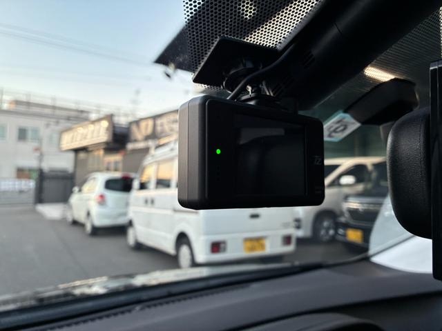 プリウス S ユーザー買取車 19インチAW モデリスタエアロ ローダウン フルセグTV Bluetoothオーディオ バックカメラ(36枚目)