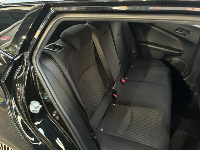 プリウス S ユーザー買取車 19インチAW モデリスタエアロ ローダウン フルセグTV Bluetoothオーディオ バックカメラ(37枚目)