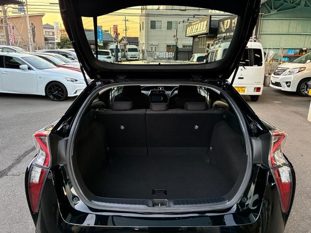 プリウス S ユーザー買取車 19インチAW モデリスタエアロ ローダウン フルセグTV Bluetoothオーディオ バックカメラ(45枚目)