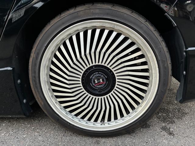 プリウス S ユーザー買取車 19インチAW モデリスタエアロ ローダウン フルセグTV Bluetoothオーディオ バックカメラ(48枚目)