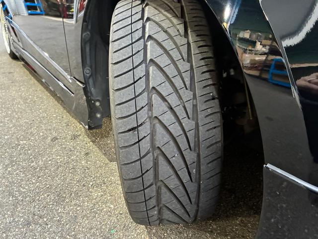 プリウス S ユーザー買取車 19インチAW モデリスタエアロ ローダウン フルセグTV Bluetoothオーディオ バックカメラ(50枚目)