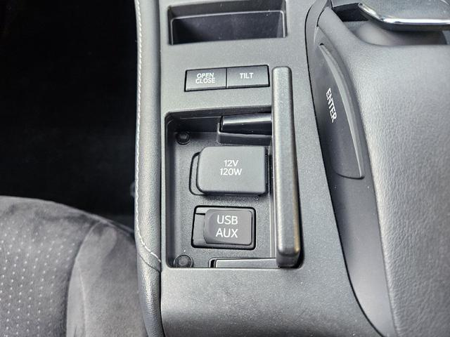 CT CT200h Fスポーツ 後期仕様ヘッドライト 後期仕様テールランプ サンルーフ フレアイエローマイカメタリック Bluetoothオーディオ フルセグTV ETC バックカメラ(24枚目)