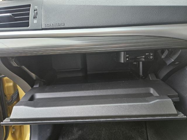 CT CT200h Fスポーツ 後期仕様ヘッドライト 後期仕様テールランプ サンルーフ フレアイエローマイカメタリック Bluetoothオーディオ フルセグTV ETC バックカメラ(31枚目)