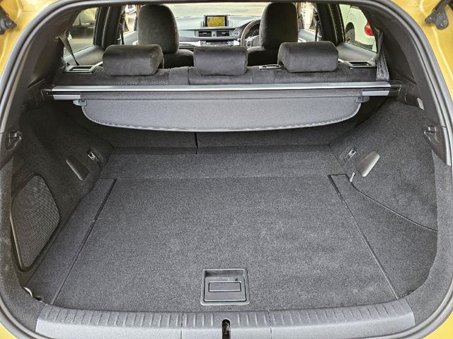 CT CT200h Fスポーツ 後期仕様ヘッドライト 後期仕様テールランプ サンルーフ フレアイエローマイカメタリック Bluetoothオーディオ フルセグTV ETC バックカメラ(39枚目)