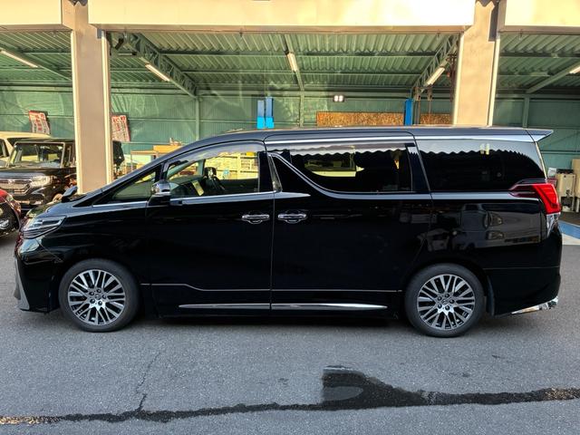 ヴェルファイア 2.5Z Gエディション レクサスLMルック ツインムーンルーフ 両側パワースライド パワーバックドア パワーシート ハーフレザー 純正10インチナビ フリップダウンモニター(2枚目)