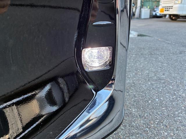 ヴェルファイア 2.5Z Gエディション レクサスLMルック ツインムーンルーフ 両側パワースライド パワーバックドア パワーシート ハーフレザー 純正10インチナビ フリップダウンモニター(11枚目)