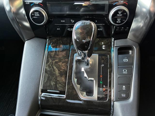 ヴェルファイア 2.5Z Gエディション レクサスLMルック ツインムーンルーフ 両側パワースライド パワーバックドア パワーシート ハーフレザー 純正10インチナビ フリップダウンモニター(34枚目)