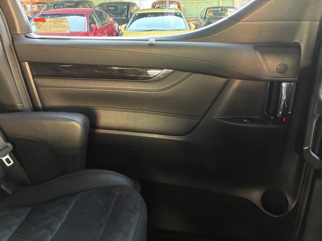 ヴェルファイア 2.5Z Gエディション レクサスLMルック ツインムーンルーフ 両側パワースライド パワーバックドア パワーシート ハーフレザー 純正10インチナビ フリップダウンモニター(55枚目)